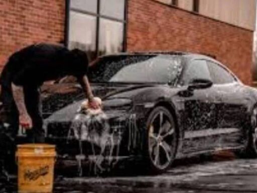 Mobile Car Cleaning in London